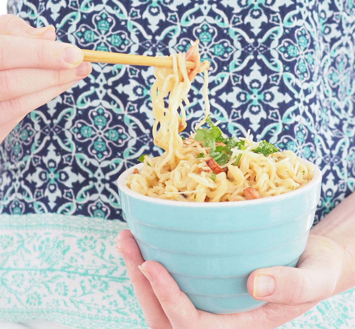5 clever and quick ways to jazz up MAGGI 2 minute noodles, easy for the kids to make and is a tasty solution for an after school snack. Plus enter to win a $150 Woolworths Gift Card, which would be so handy to fill the fridge with food!