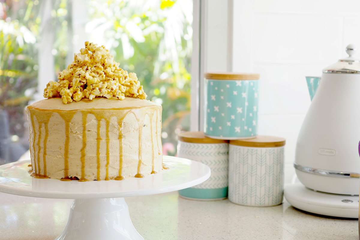 Coles cake hack: Home baker shows off the incredible Biscoff birthday cake  she made | Daily Mail Online