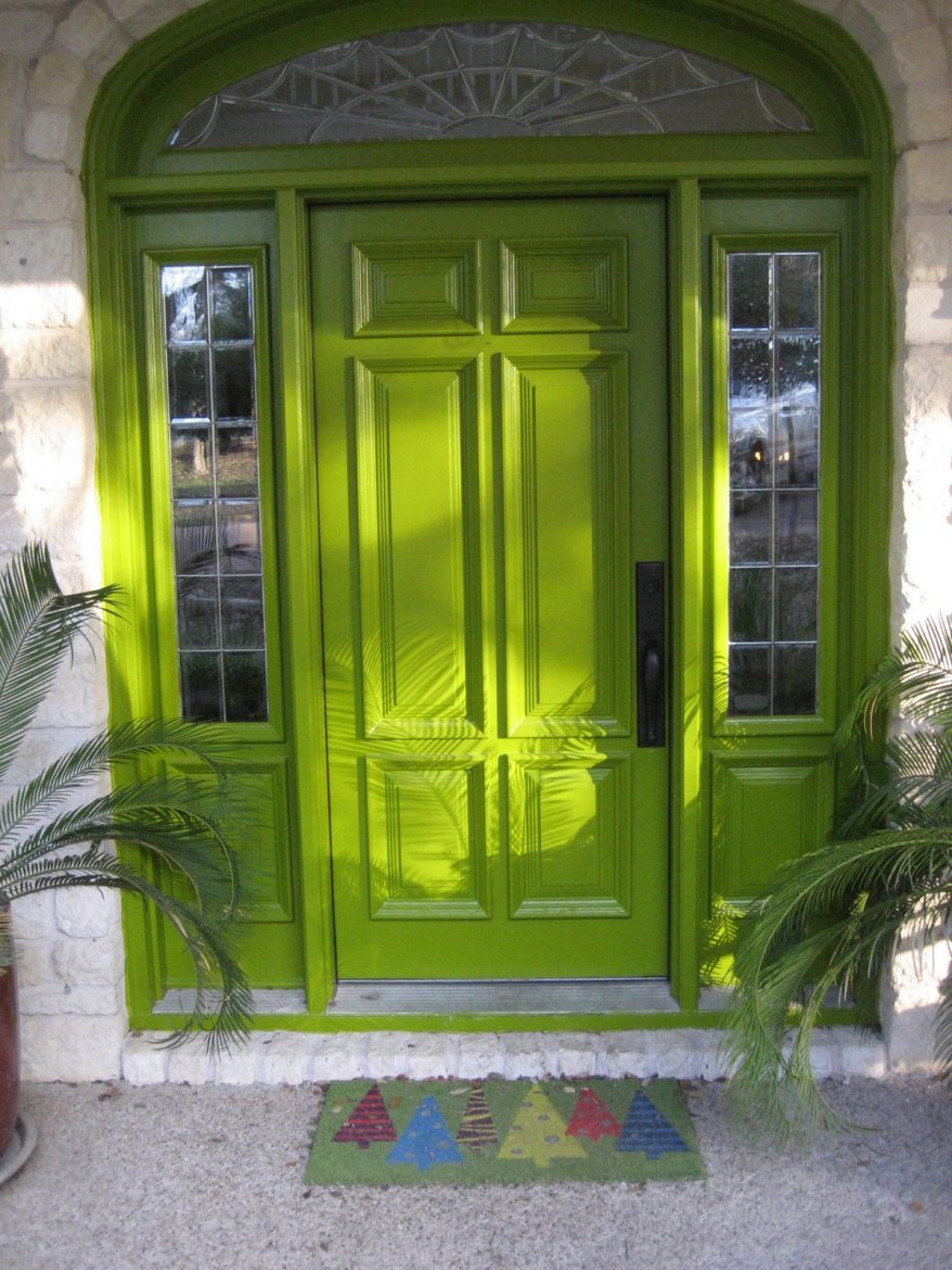 How I painted our front door yellow with minimal effort and in a matter of hours. 