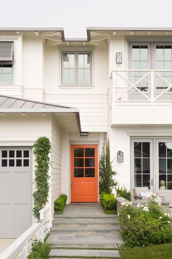 How I painted our front door yellow with minimal effort and in a matter of hours. 