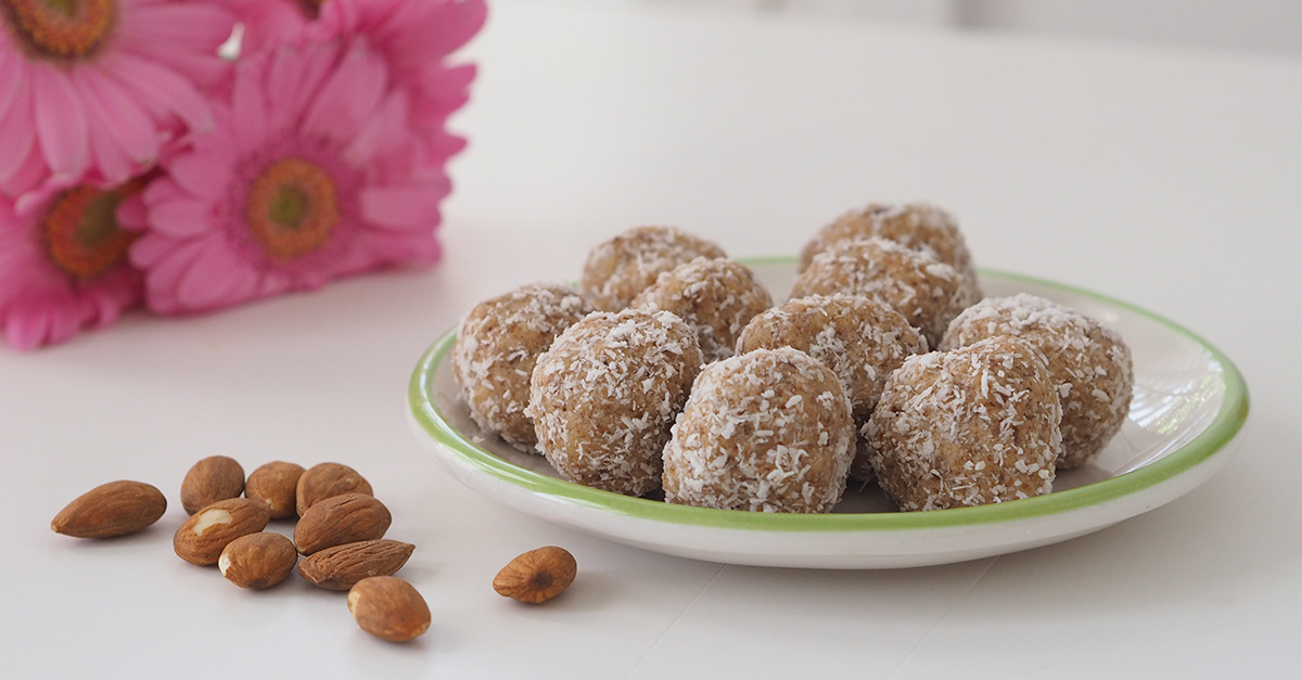 These Coconut, Date and Almond Bliss Balls are a delicious and nutritious healthy snack which will help satisfy your sweet cravings and are super easy to make!