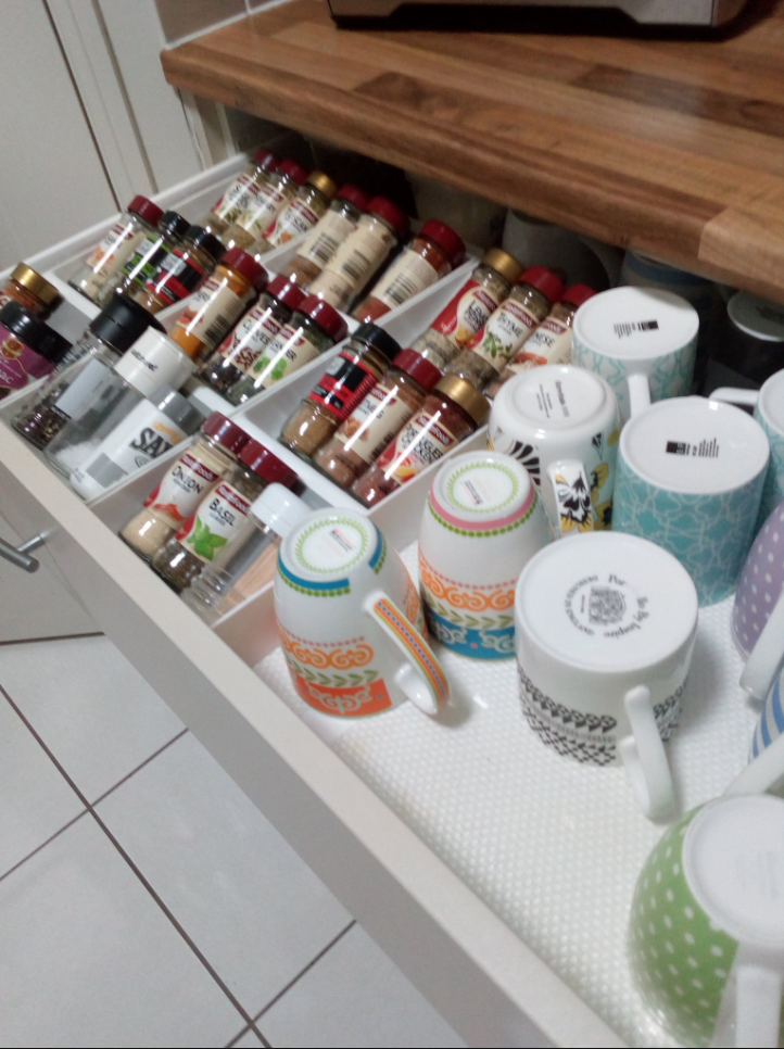 Kitchen pantry storage ideas. Tidy pantry. Declutter kitchen.