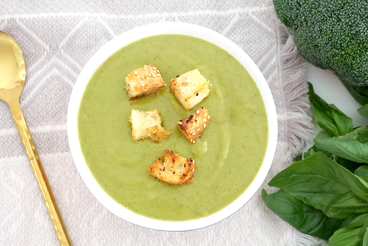 Broccoli Basil Soup with Garlic Croutons