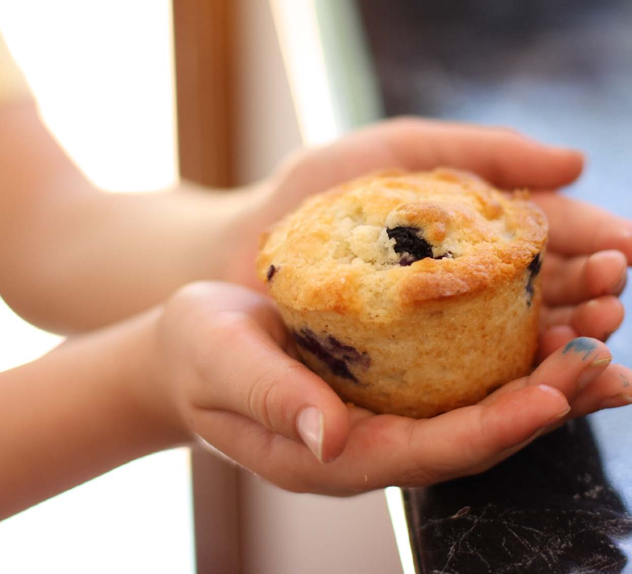 healthy blueberry muffins