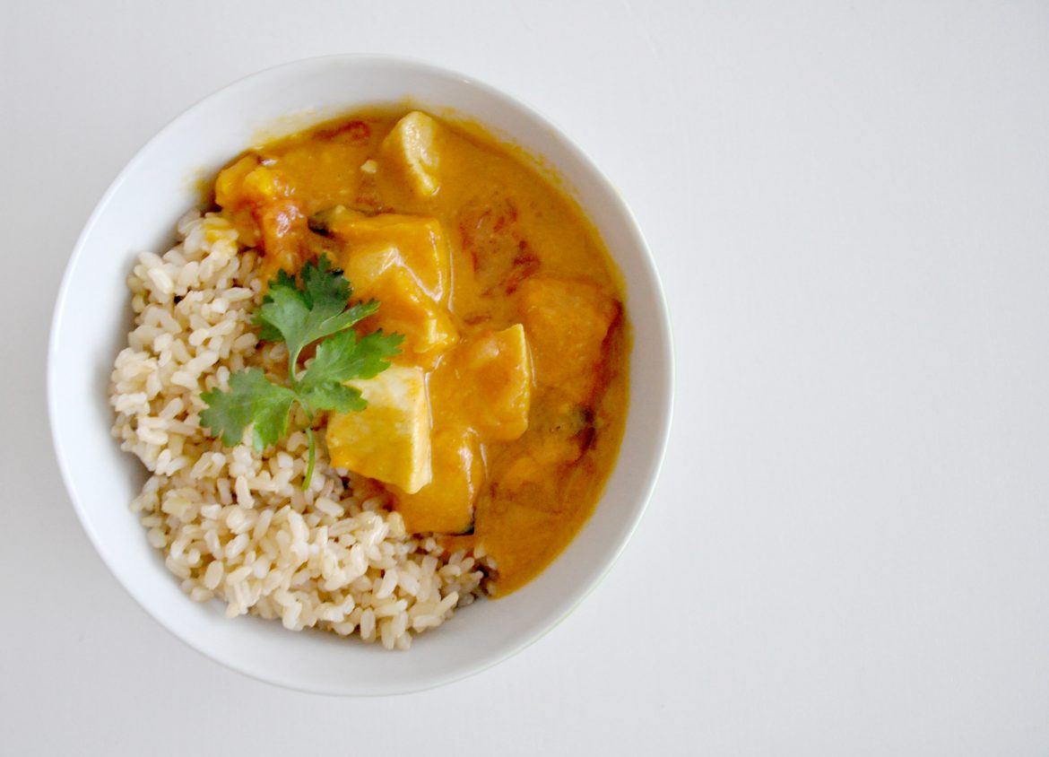 This Chicken and Pumpkin Coconut Curry was so super delicious and creamy, with the bonus of being healthy too!!