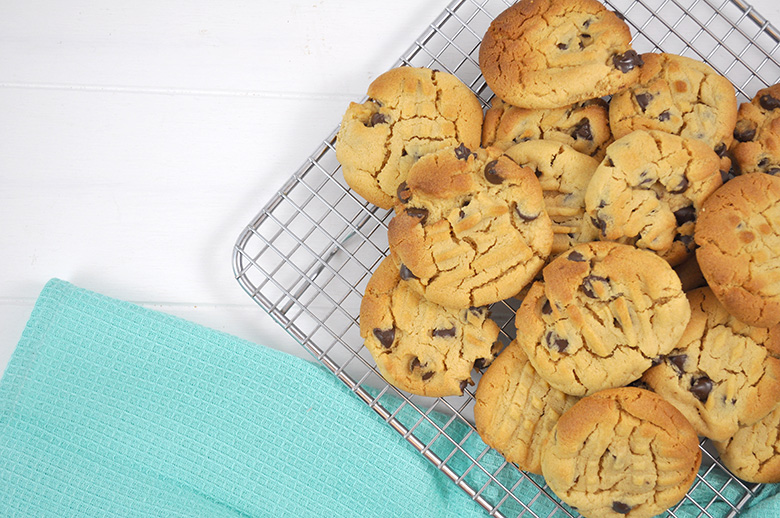 Peanut Butter Choc Chip Cookies Recipe