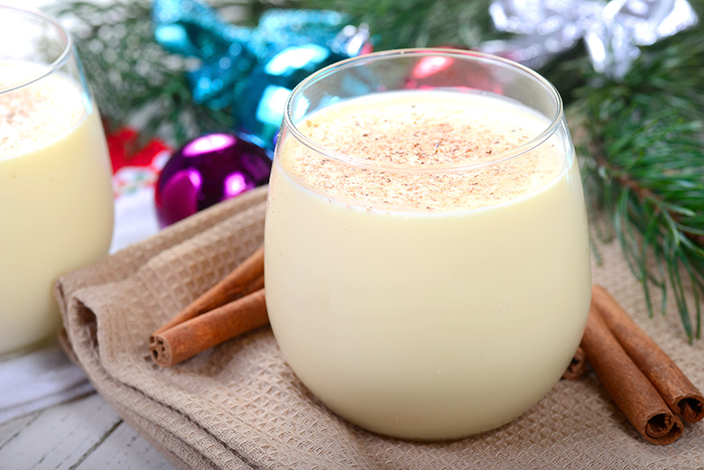 Christmas Tradition - Delicious eggnog recipe for Christmas