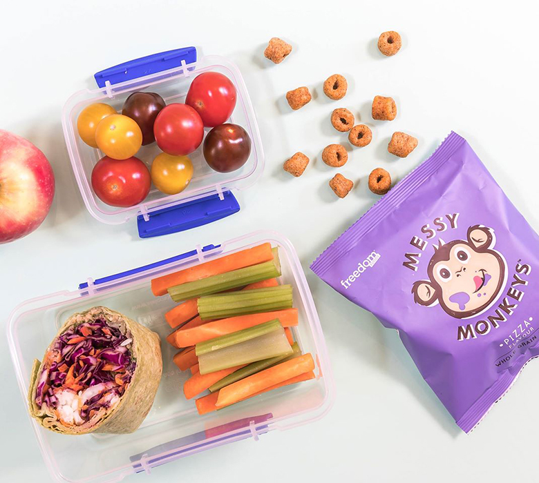 Want to put together school lunches that your kids will enjoy? Create nutritious and deliciously appealing snacks for your children's lunch boxes every day with these tips. 