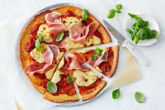 Low carb keto friendly healthy pizza recipe