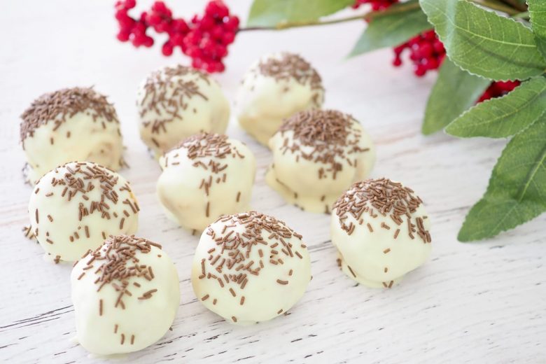 White Chocolate Gingerbread Truffles