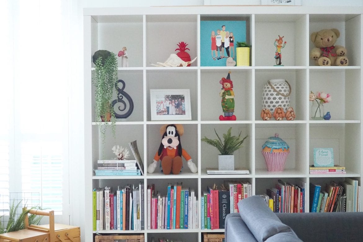 bookshelves to display photos and ornaments