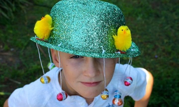 Easy quick hassle free DIY Easter hat for school