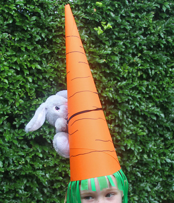 Easy carrot Easter hat for Easter bonnet parade at school