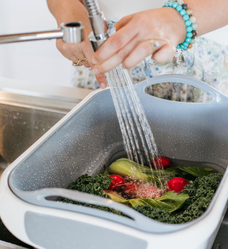 Laundry Soaking Wash Bucket with Strainer - Strucket