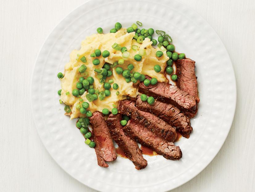 Steak with mashed potato