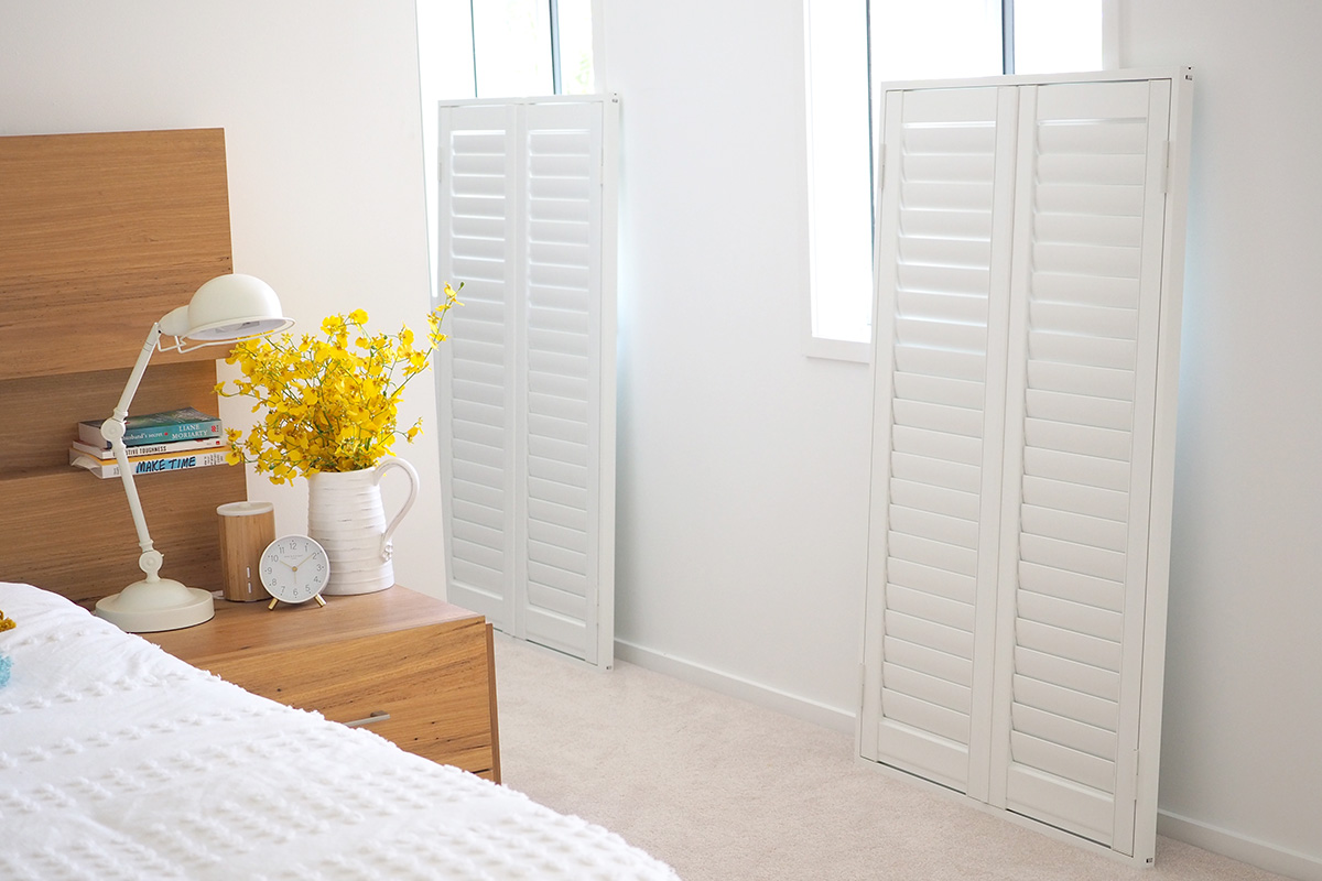 Easy to install plantation shutters