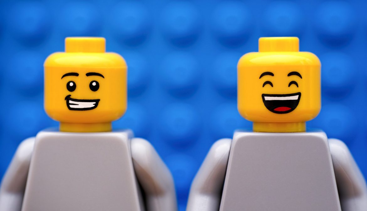 https://theorganisedhousewife.com.au/wp-content/uploads/2020/07/Lego-head-men-laughing-scaled-e1594600120580-1170x673.jpeg