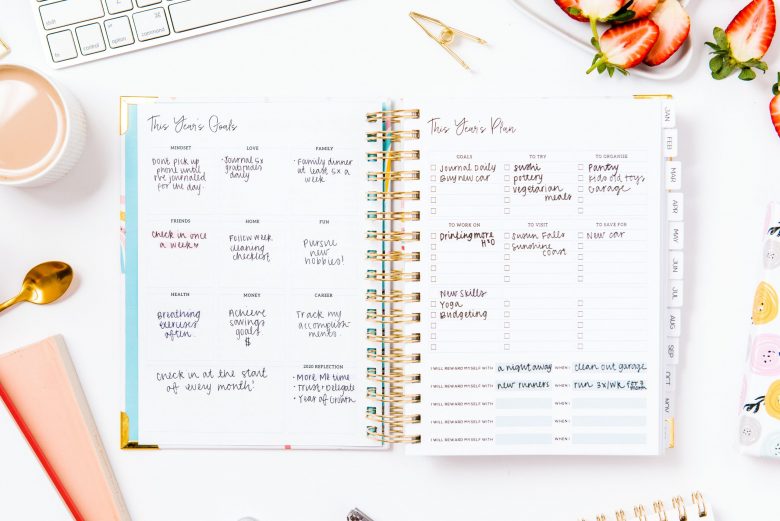 Goal planning for 2021 with a planner
