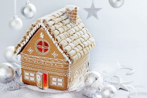 XMAS TIP 17: Make a Gingerbread House - The Organised Housewife