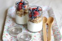 after school snack idea - yoghurt, fruit muesli cups