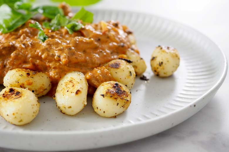 CREAMY BEEF GNOCCHI