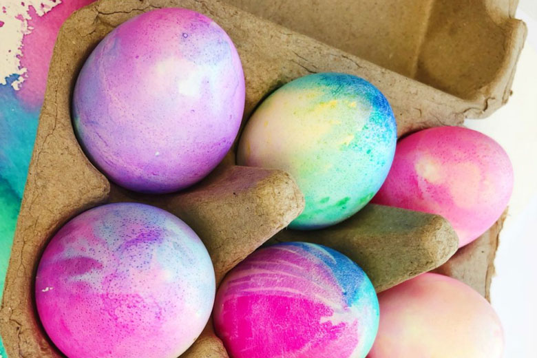 Easter egg decorating idea