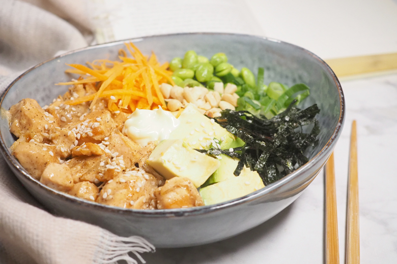 Salmon Poke Bowl - The Organised Housewife