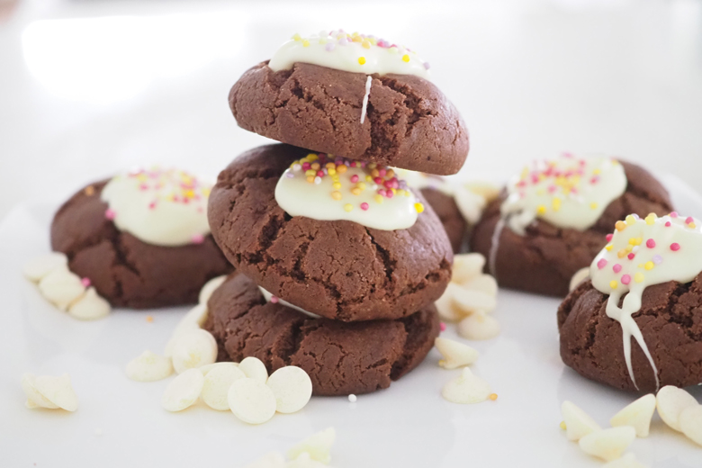 This Chocolate Sprinkle Cookie recipe is a delicious chocolatey sweet treat. Perfect for afternoon tea or as a little lunchbox treat.