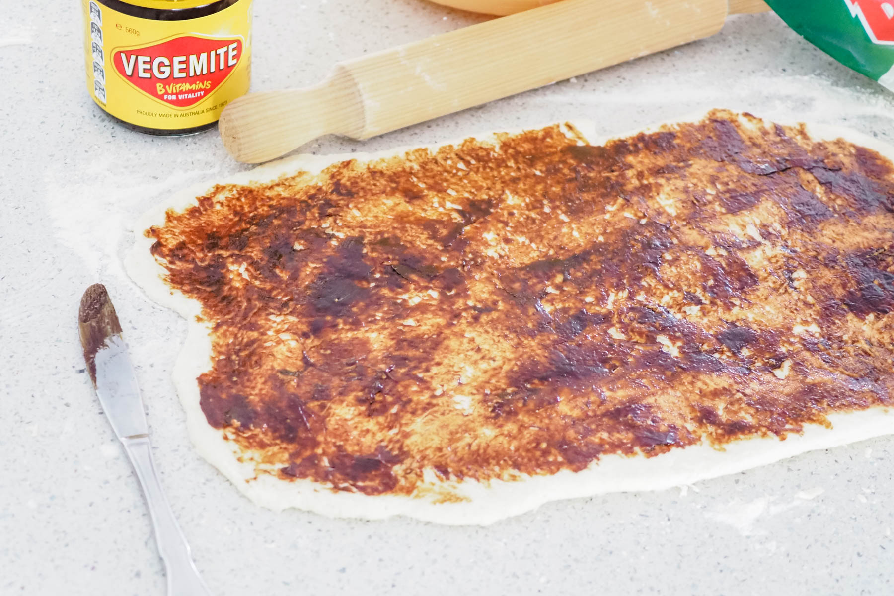 What Is Vegemite?, Cooking School