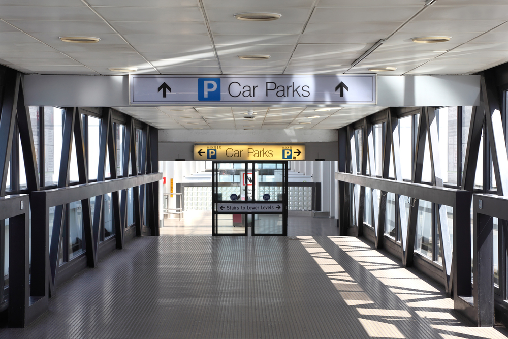 Flying from Melbourne Airport with kids? Find the best family-friendly parking options, from shuttle services to walk-to-terminal spots. Book early for a stress-free start.