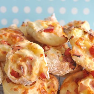 2-Ingredient-Scrolls-Ham-and-Cheese-Lunchbox